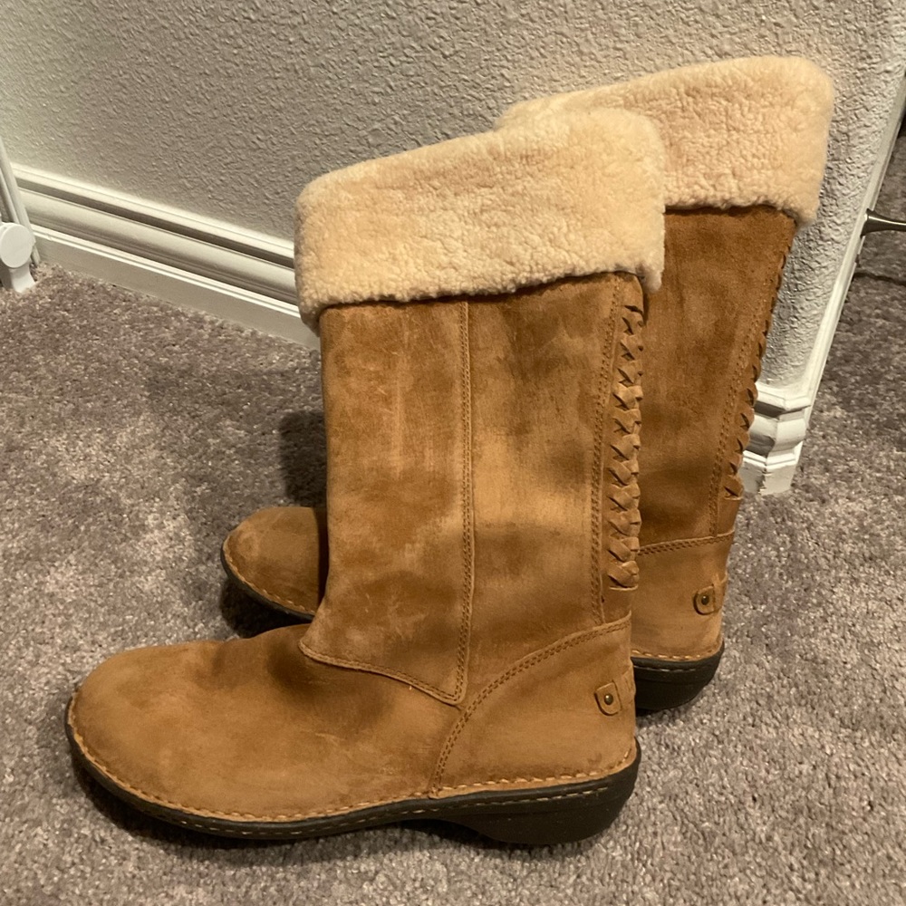 Gently used UGG brand women’s boots.